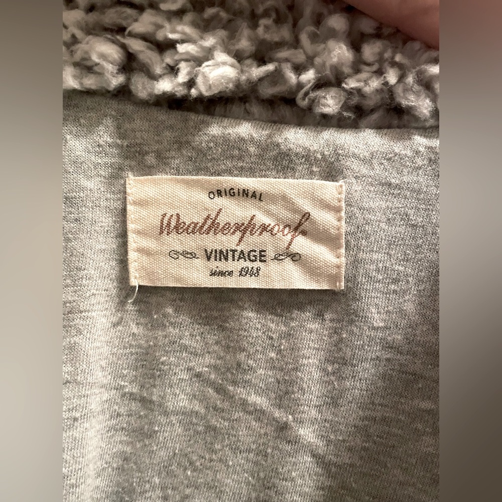 Weatherproof pullover - Picture 3 of 4
